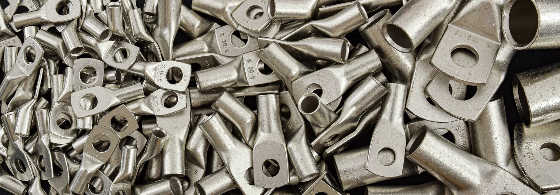 Ónozott réz csősaruk