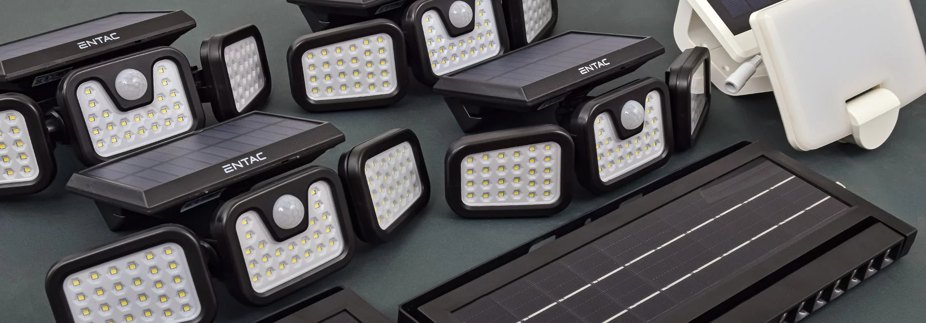 Napelemes LED Reflektorok