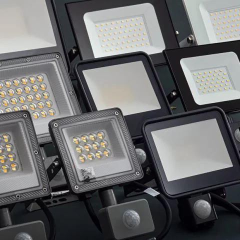 Mozgásérzékelős LED Reflektorok