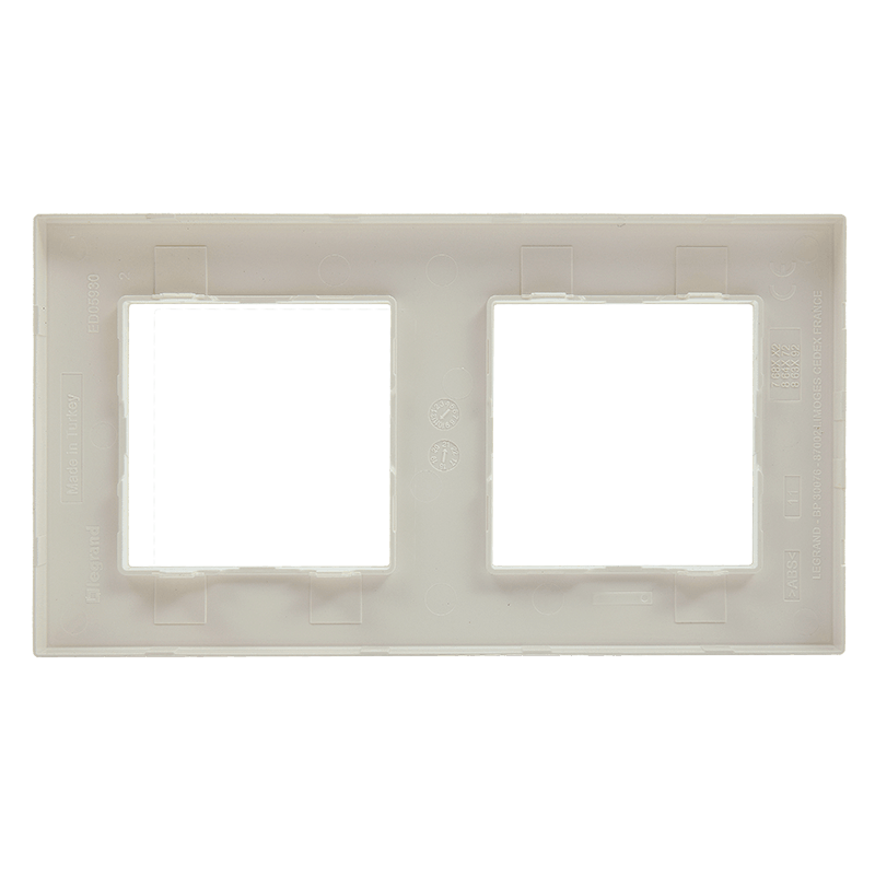 Legrand Telaio Triplo Niloé Step – Bianco, Per Installazione Componibile, Con Morsetti Automatici E Sicurezza Bambini