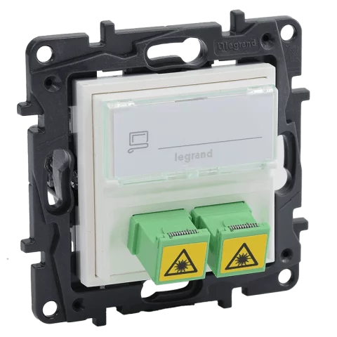Legrand Niloé Step SC/APC optikai aljzat fehér 863171
