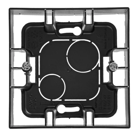 Legrand Niloé Step Kiemelőkeret Falon kívüli tartó keret fekete 863597