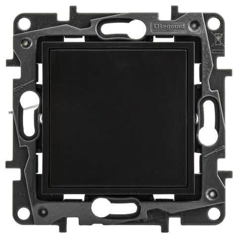 Legrand Niloé Step Vakfedél fekete 863500