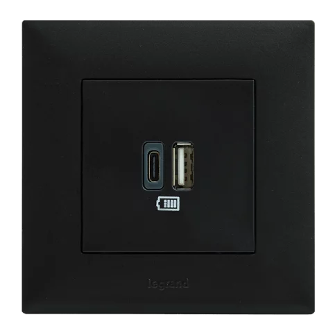 Legrand Niloé Step USB-A + USB-C dupla töltőaljzat 15W 3A fekete 863540