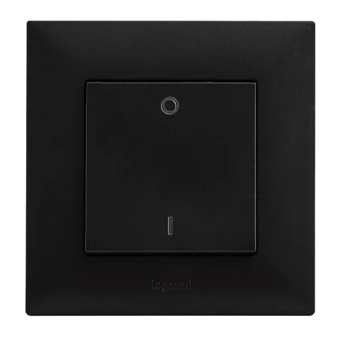 Legrand Niloé Step Kapcsoló 102 kétpólusú villanykapcsoló csavaros bekötés fekete 863502