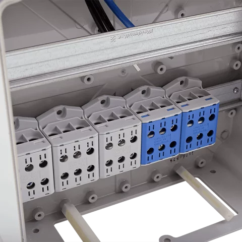 Csatári Plast PVT 7590 Á-V-H Fm-K ÁK-U 1/3 fázisú kombinált villanyóra szekrény 12 mod földkábeles