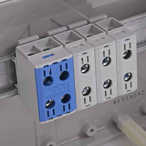 Csatári Plast PVT 3075 Fm-K ÁK 12-U 1/3 fázisú villanyóra szekrény 12 modulos 80A földkábeles