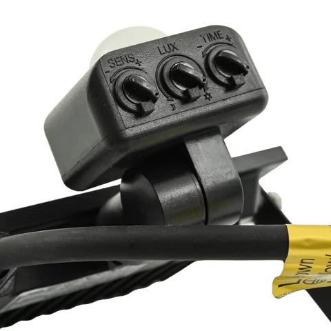 LED Reflektor Mozgásérzékelővel 20W 4000K természetes fehér 1600lm IP44 Fekete Commel 307-229